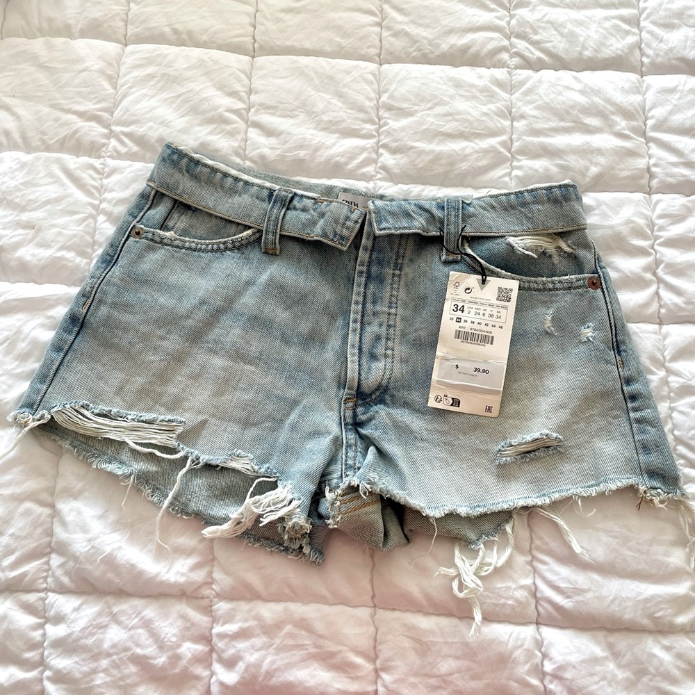 Zara Cut-Off Jean shorts
